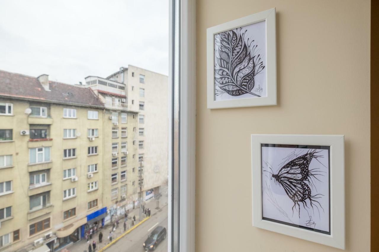 Modern 2 Bedroom Apartment Next To Vitosha Str. Sofia Eksteriør bilde